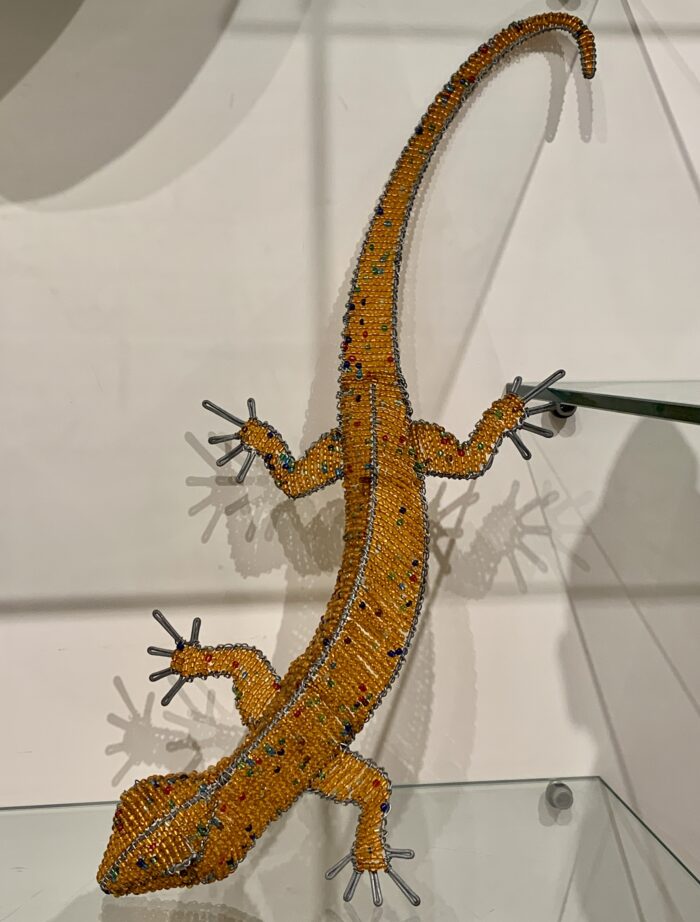 Gekko groot - Oranje Kralen Ca. 50 cm.