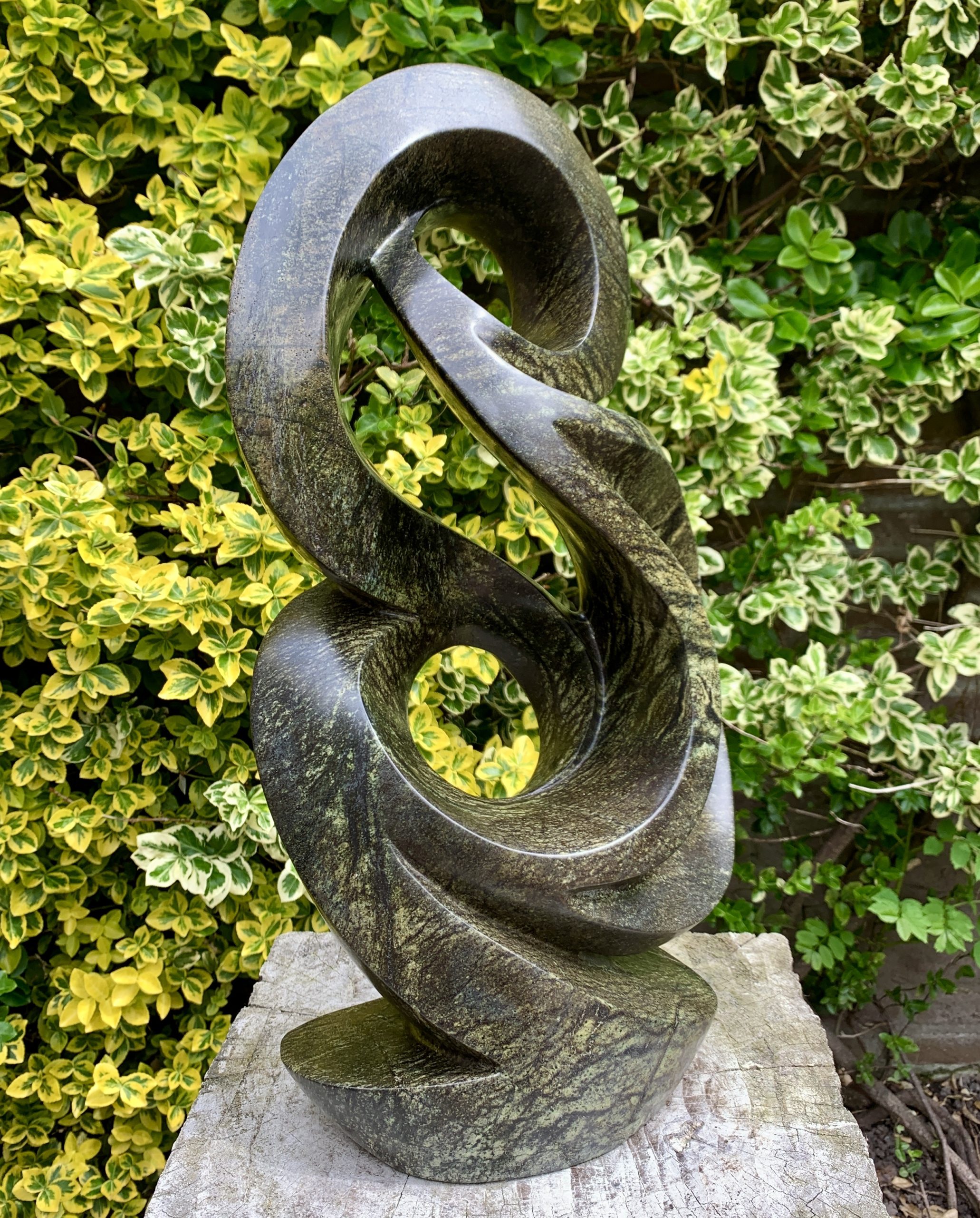 4254 - Cliff Makore uit Guruve in Zimbabwe.