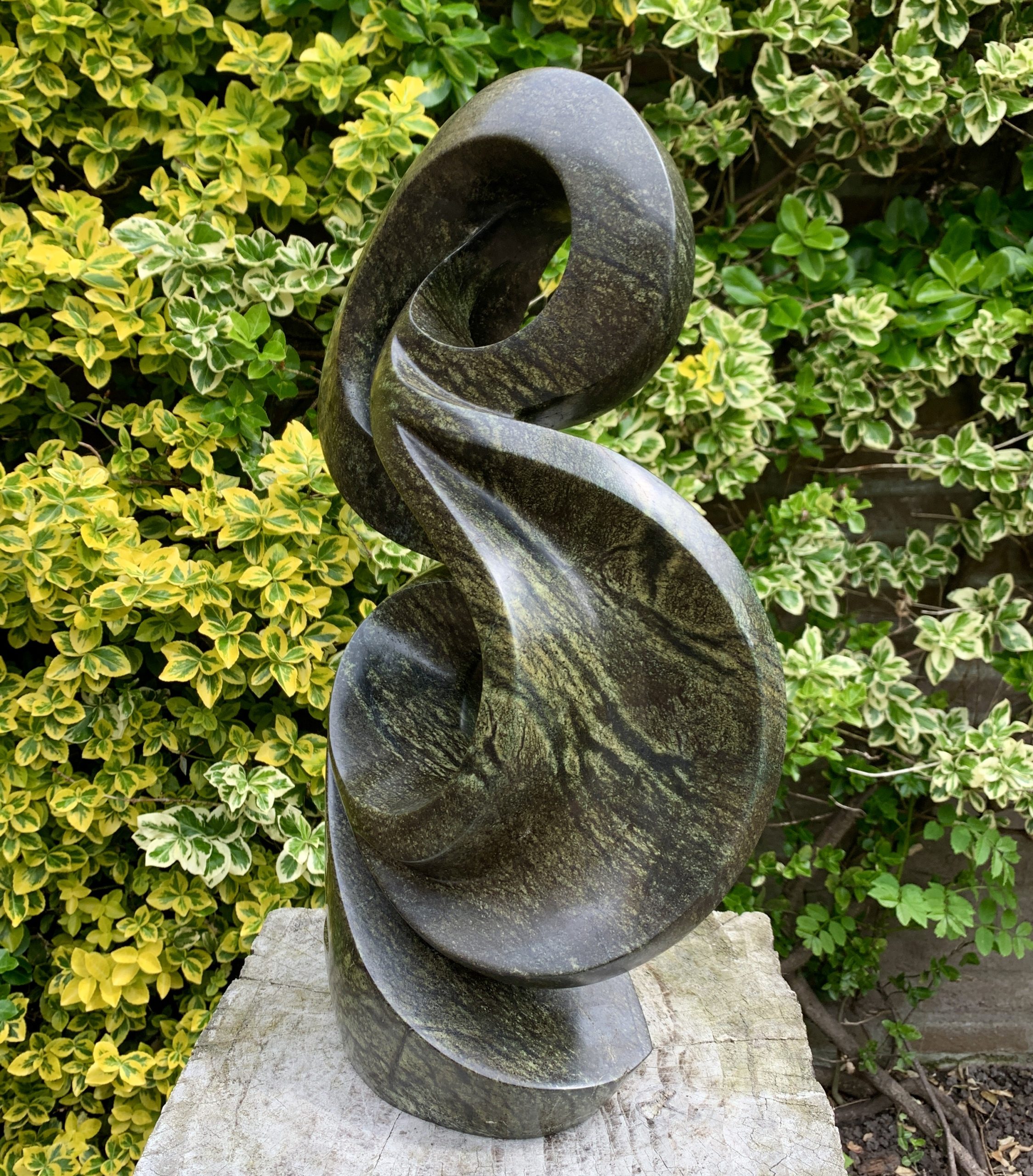 4254 - Cliff Makore uit Guruve in Zimbabwe.